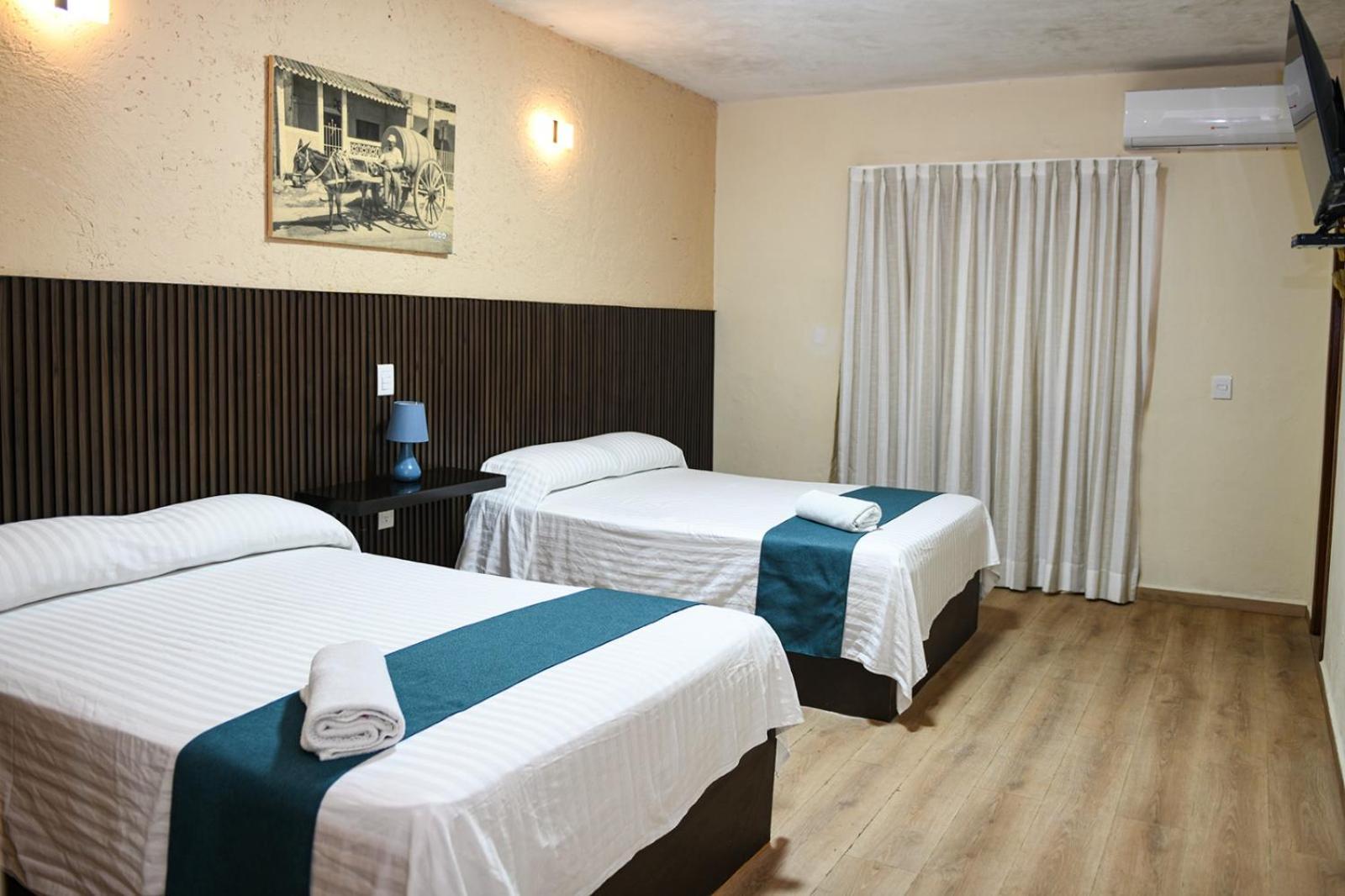 Hotel Uxulkah Campeche Exterior photo