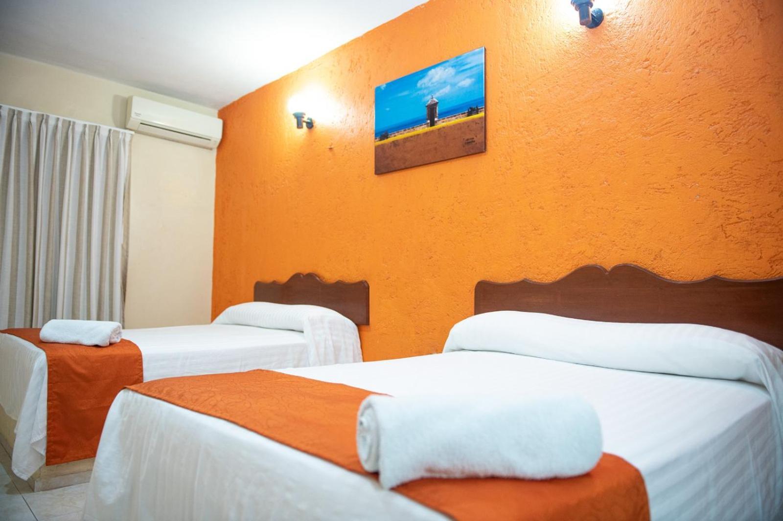 Hotel Uxulkah Campeche Exterior photo