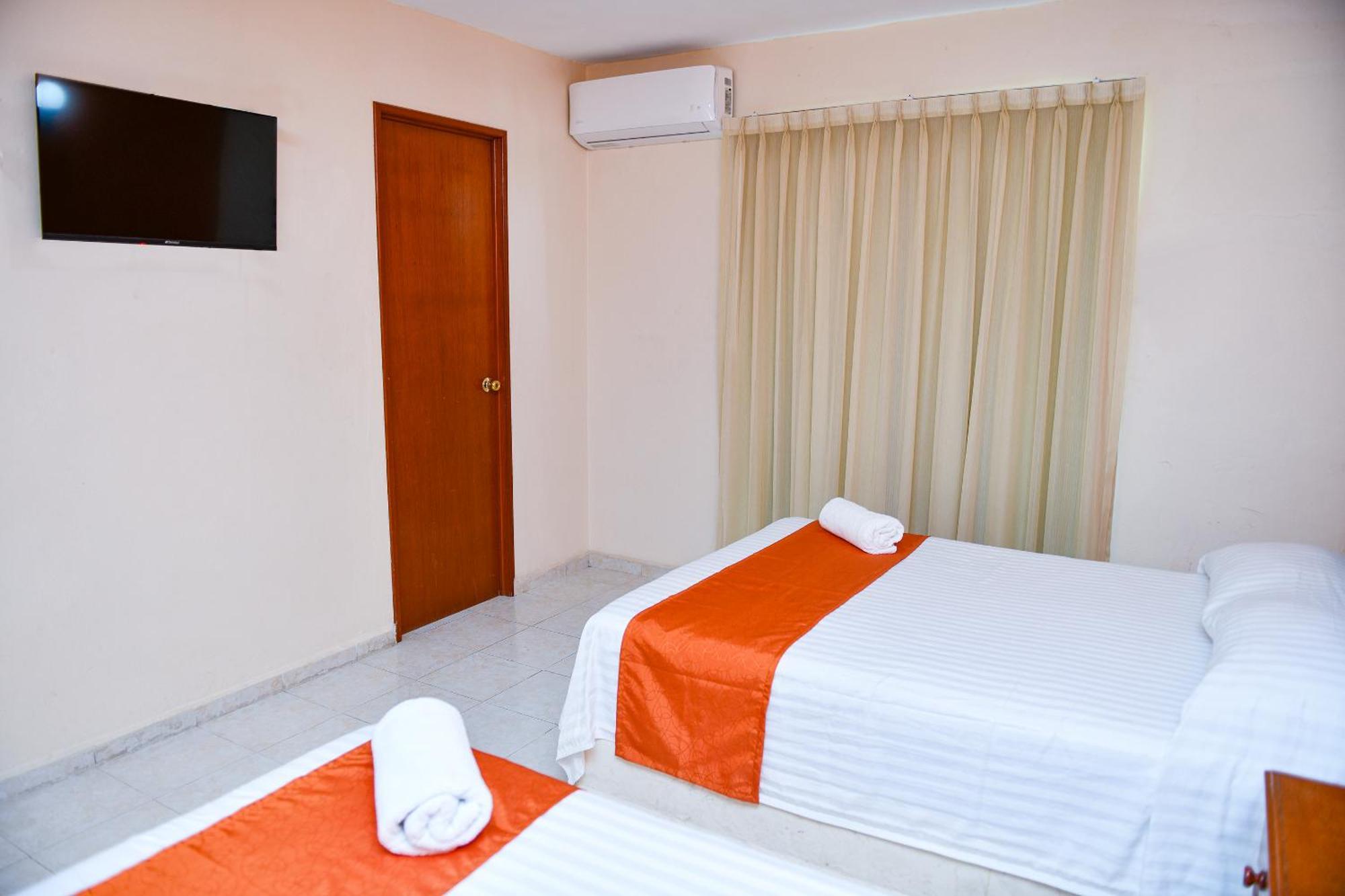 Hotel Uxulkah Campeche Exterior photo