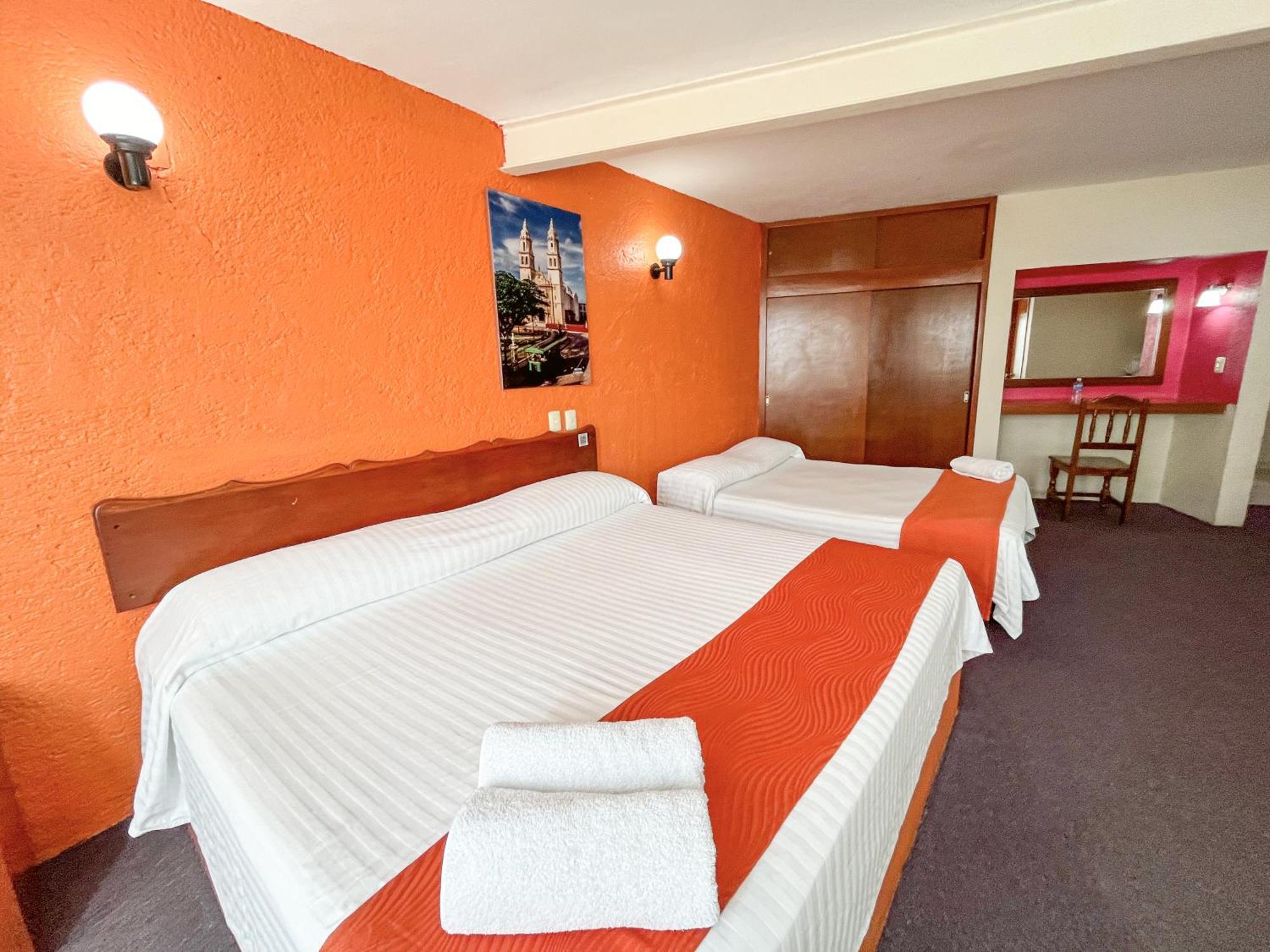 Hotel Uxulkah Campeche Exterior photo